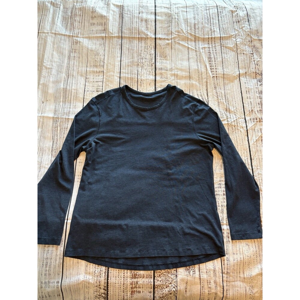 Lululemon Men's 5 Year Basic Long Sleeve Lightweight Tee Shirt Size XL/2XL